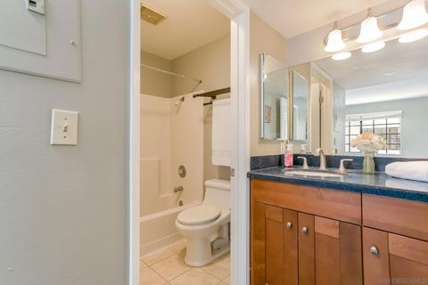 Tiny photo for 4205 Ohio St #204, San Diego, CA 92104 (MLS # 250041983)