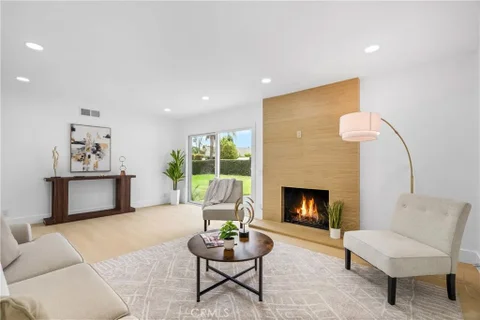 MLS: OC26178152