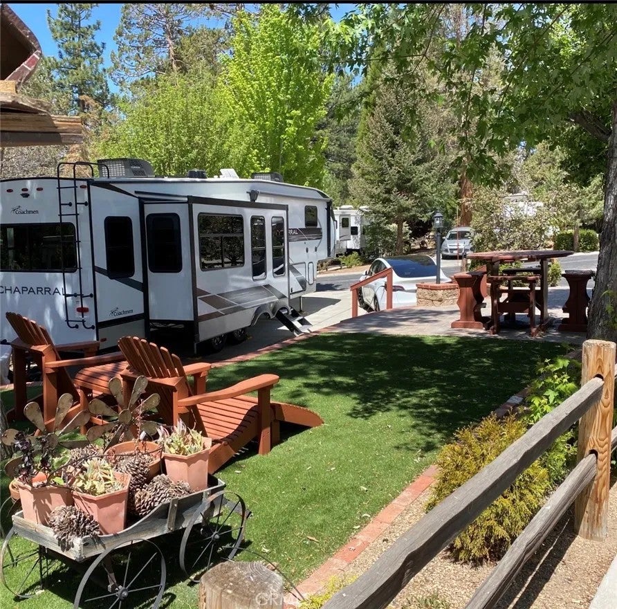 Photo of 40751 North Shore, Big Bear Lake, CA 92314 (MLS # OC26225234)