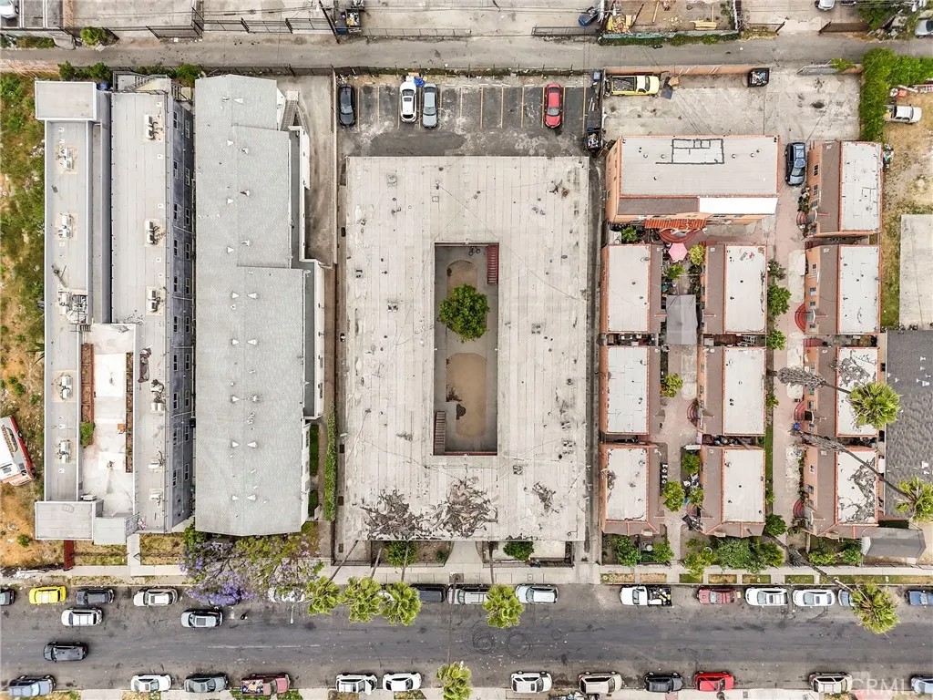 601 W 82nd Street