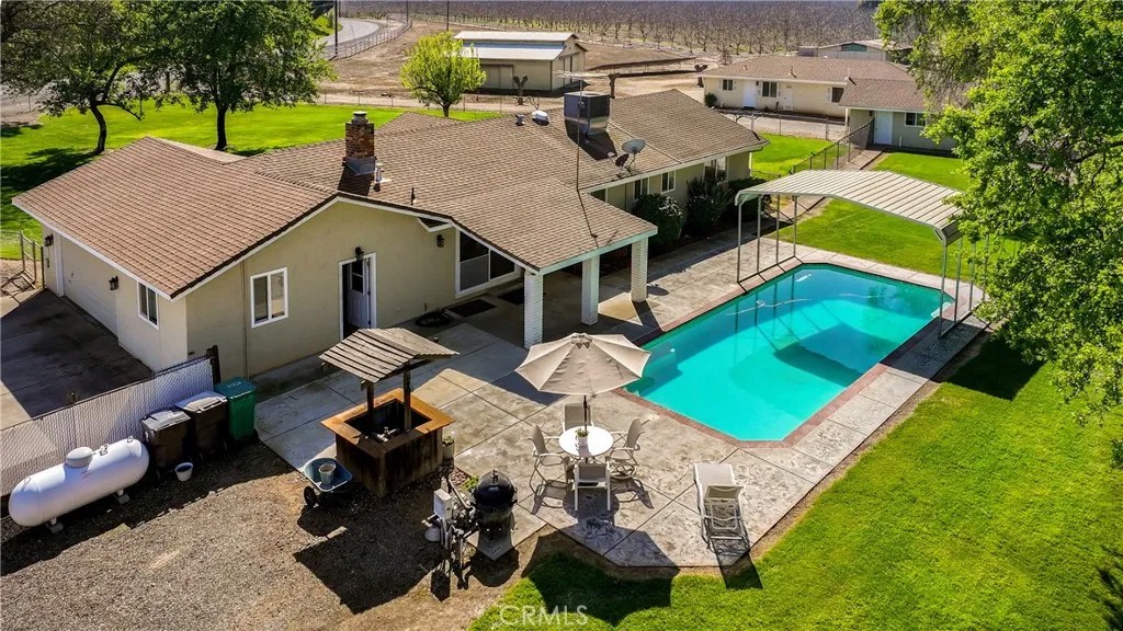 9999 N Shelton