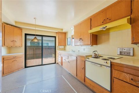 Tiny photo for 522 Avenue F, Redondo Beach, CA 90277 (MLS # PV25246697)