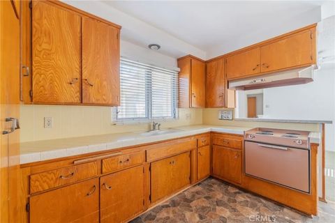 Tiny photo for 522 Avenue F, Redondo Beach, CA 90277 (MLS # PV25246697)