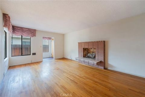 Tiny photo for 522 Avenue F, Redondo Beach, CA 90277 (MLS # PV25246697)