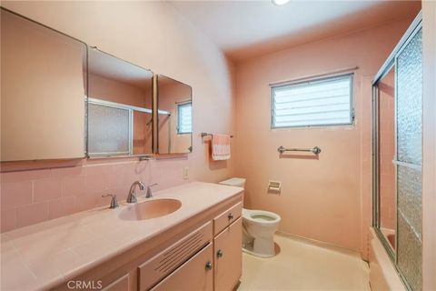 Tiny photo for 522 Avenue F, Redondo Beach, CA 90277 (MLS # PV25246697)