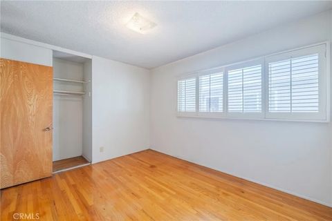 Tiny photo for 522 Avenue F, Redondo Beach, CA 90277 (MLS # PV25246697)