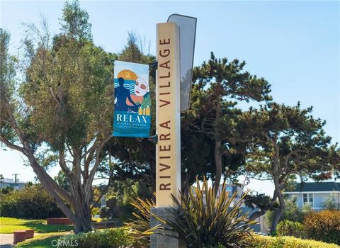 Tiny photo for 522 Avenue F, Redondo Beach, CA 90277 (MLS # PV25246697)