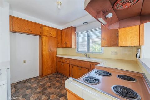 Tiny photo for 522 Avenue F, Redondo Beach, CA 90277 (MLS # PV25246697)