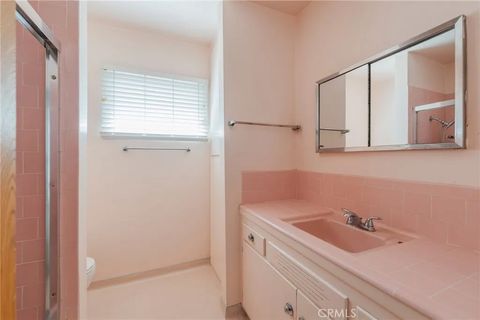 Tiny photo for 522 Avenue F, Redondo Beach, CA 90277 (MLS # PV25246697)