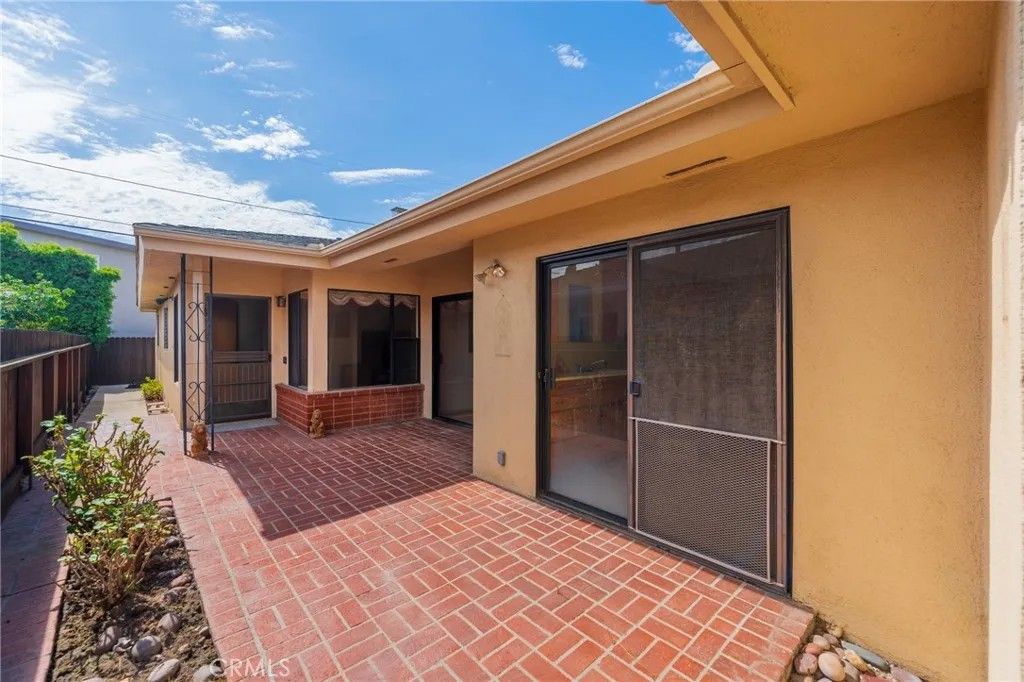 Photo of 522 Avenue F, Redondo Beach, CA 90277 (MLS # PV25246697)