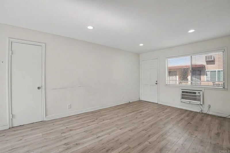 9733 Winter Gardens Boulevard 42