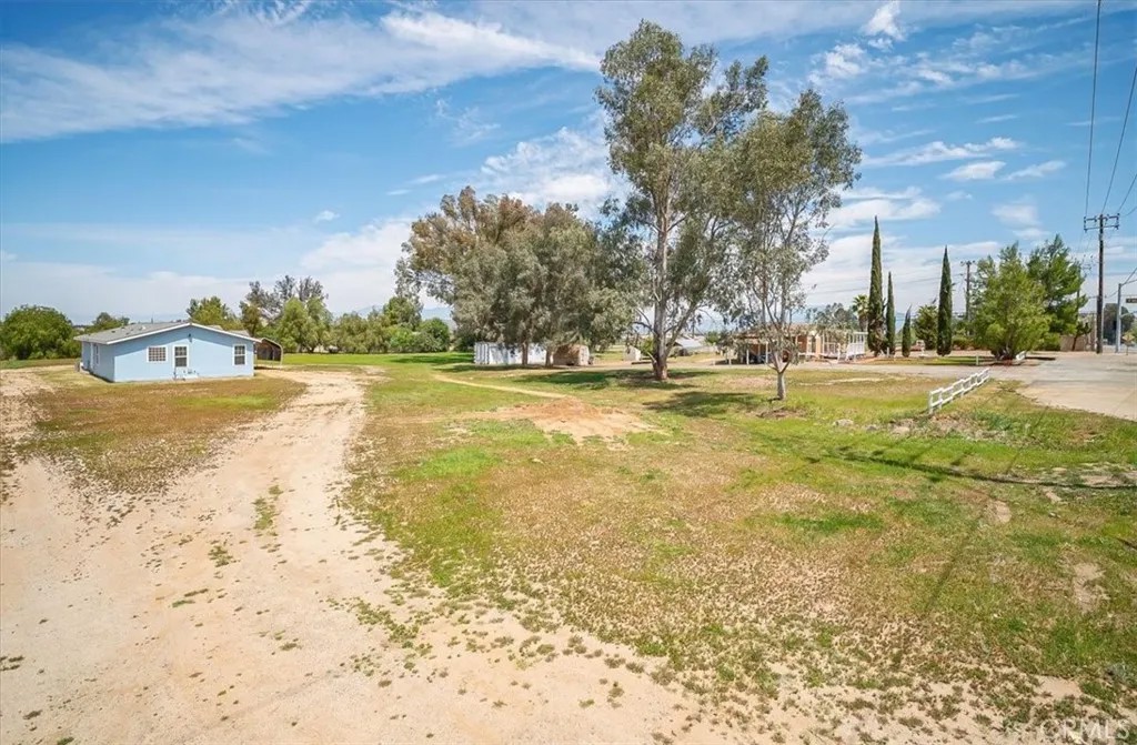 31981 Murrieta Road