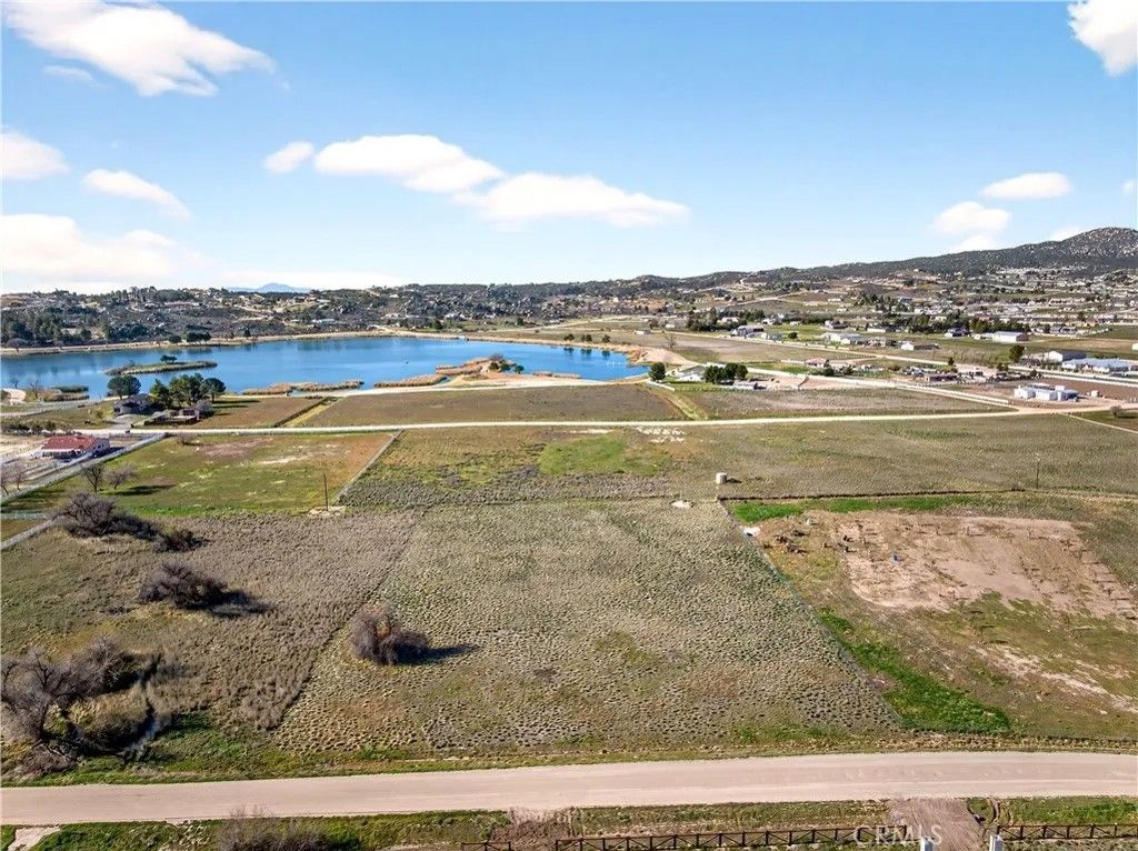 Photo of 5841 Indian Hill Trail, Aguanga, CA 92536 (MLS # SW26017512)