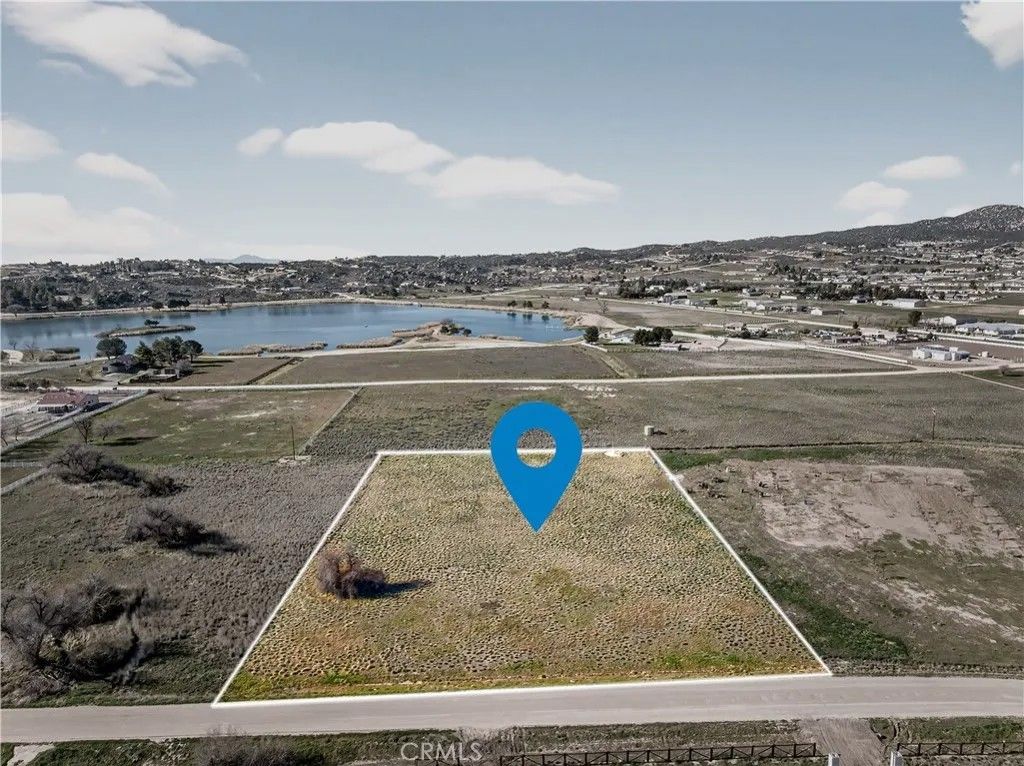 Photo of 5841 Indian Hill Trail, Aguanga, CA 92536 (MLS # SW26017512)