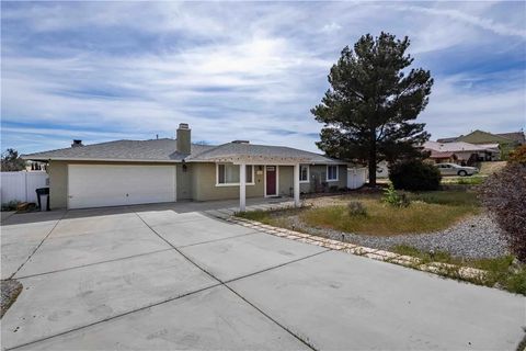 Tiny photo for 16605 Ottawa St, Victorville, CA 92395 (MLS # PW26063366)