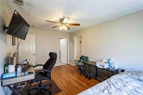 Tiny photo for 16605 Ottawa St, Victorville, CA 92395 (MLS # PW26063366)