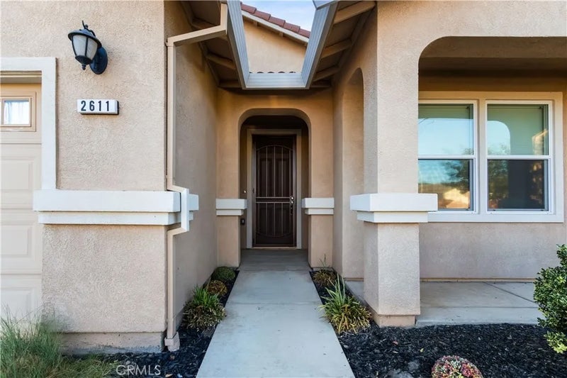 2611 Stone Creek