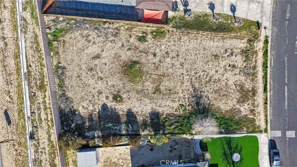 Photo of 15860 La Paz, Victorville, CA 92395 (MLS # IG26025090)