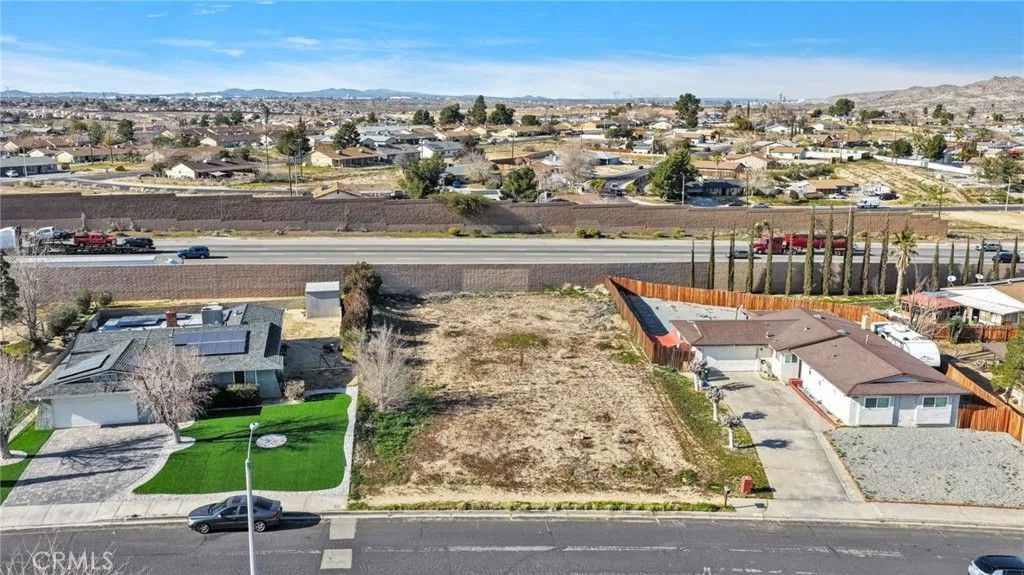 Photo of 15860 La Paz, Victorville, CA 92395 (MLS # IG26025090)
