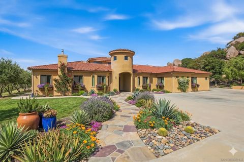 2043 Camino De Reimitz Alpine CA 91901