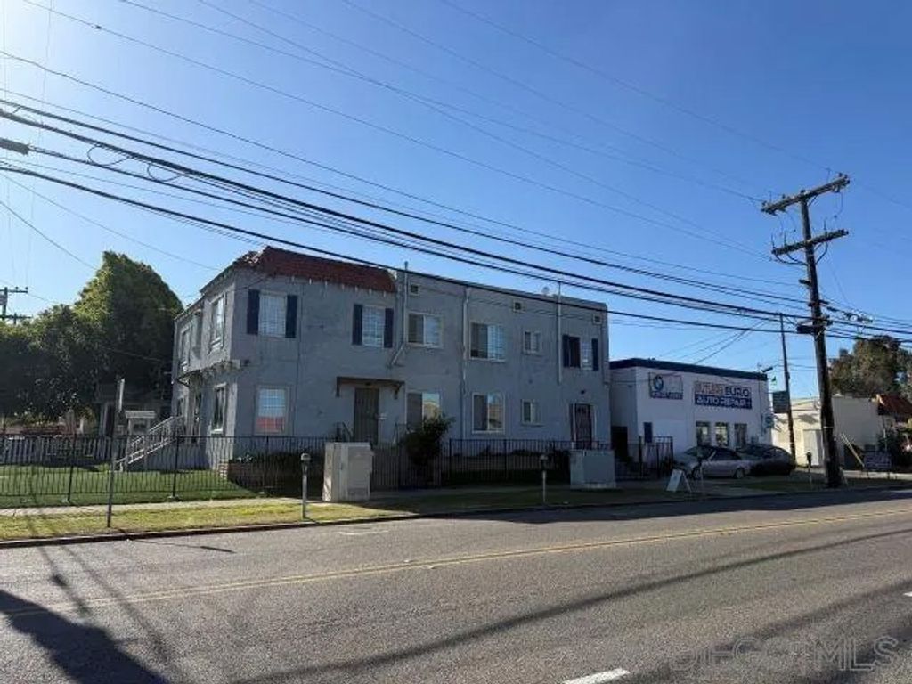 Photo of 402 Church Avenue, Chula Vista, CA 91910 (MLS # 260007152)