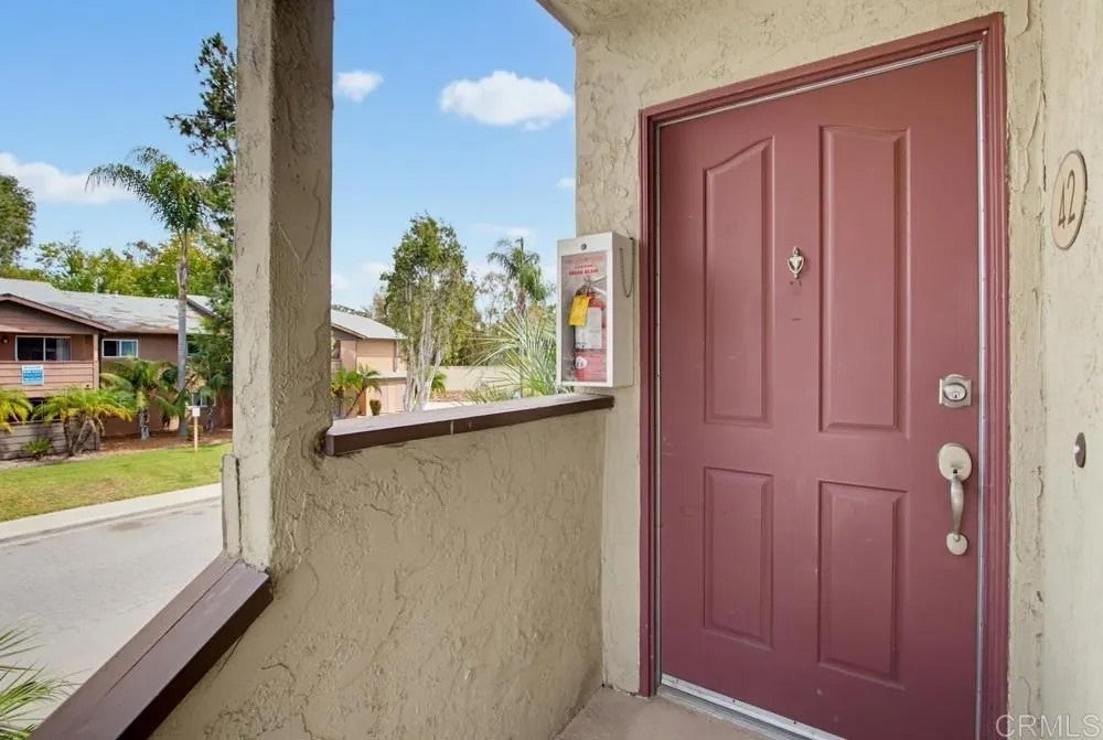509 Calle Montecito 42