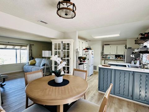 272 Lilac Dr El Cajon CA 92021