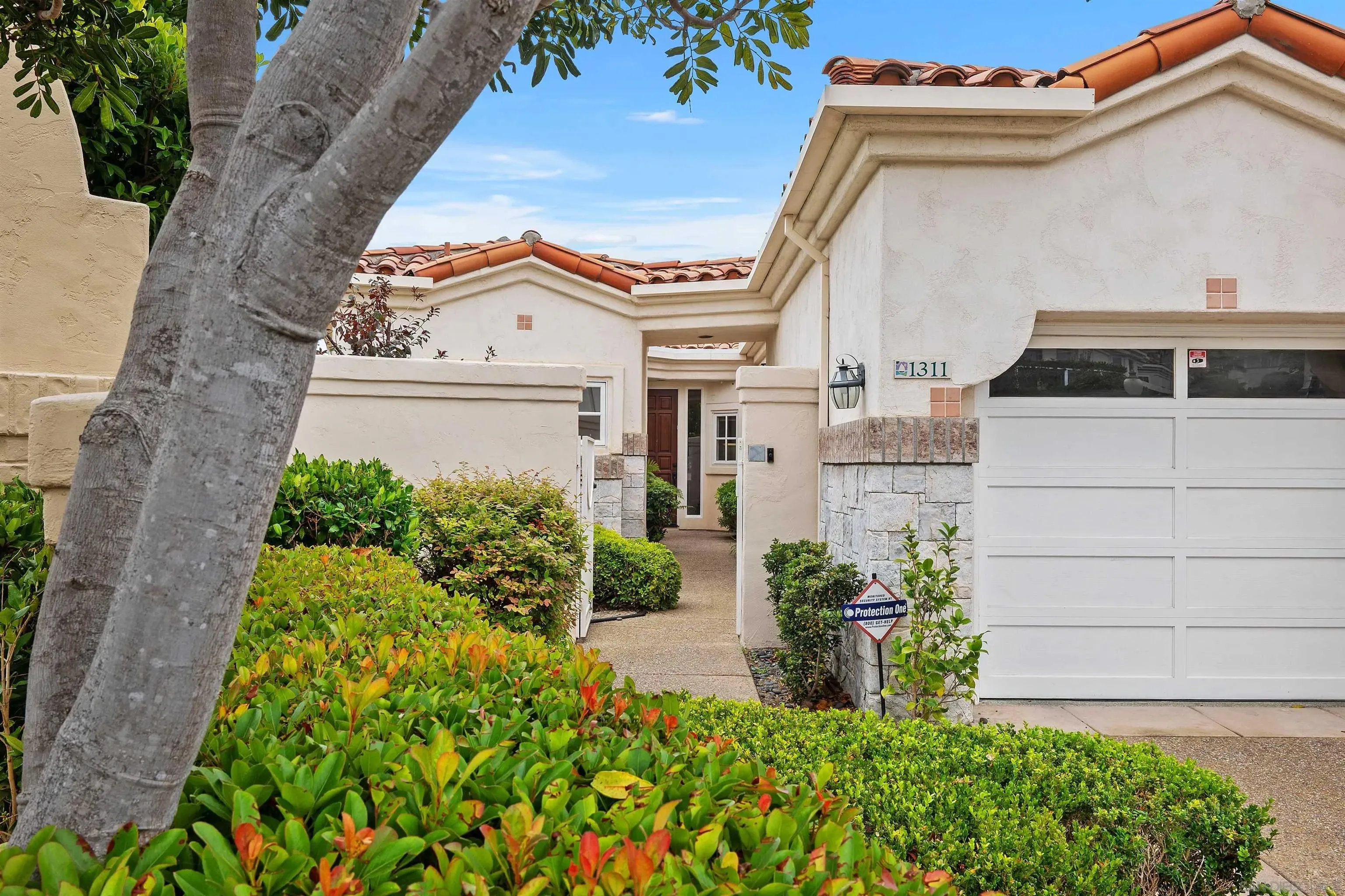 La Jolla, California 92037, United States, 3 Bedrooms Bedrooms, ,4 BathroomsBathrooms,Residential,Active,192191