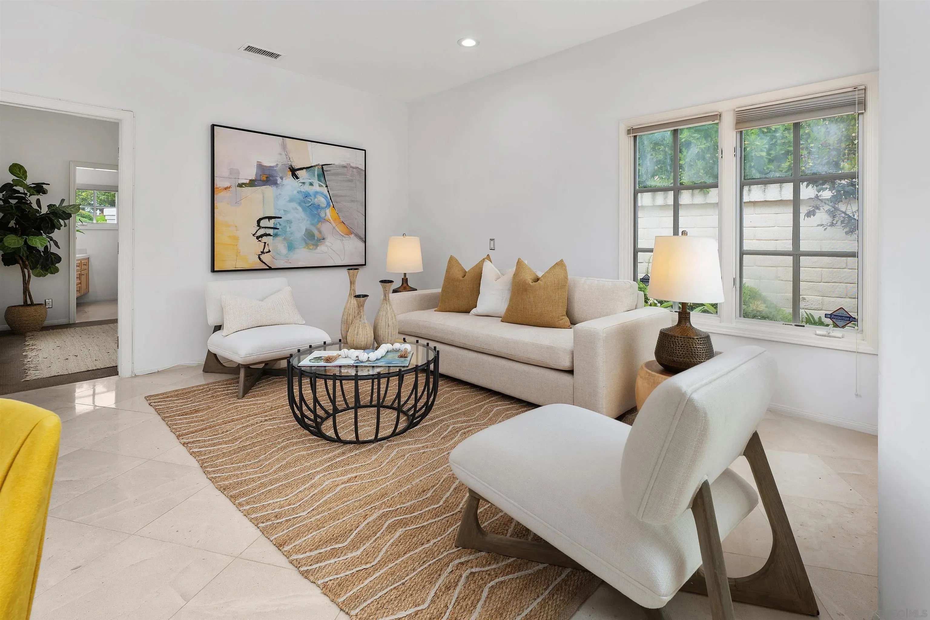 La Jolla, California 92037, United States, 3 Bedrooms Bedrooms, ,4 BathroomsBathrooms,Residential,Active,192191