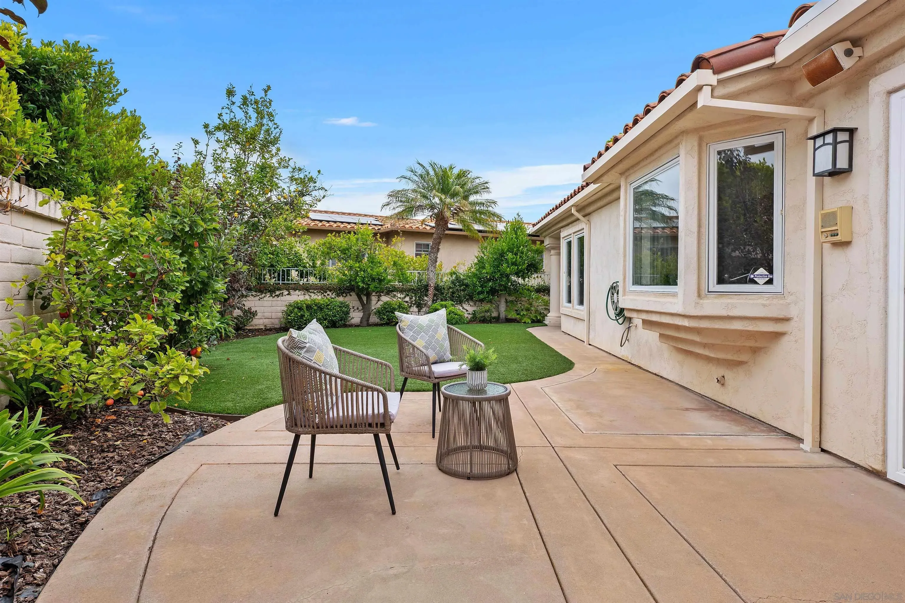 La Jolla, California 92037, United States, 3 Bedrooms Bedrooms, ,4 BathroomsBathrooms,Residential,Active,192191