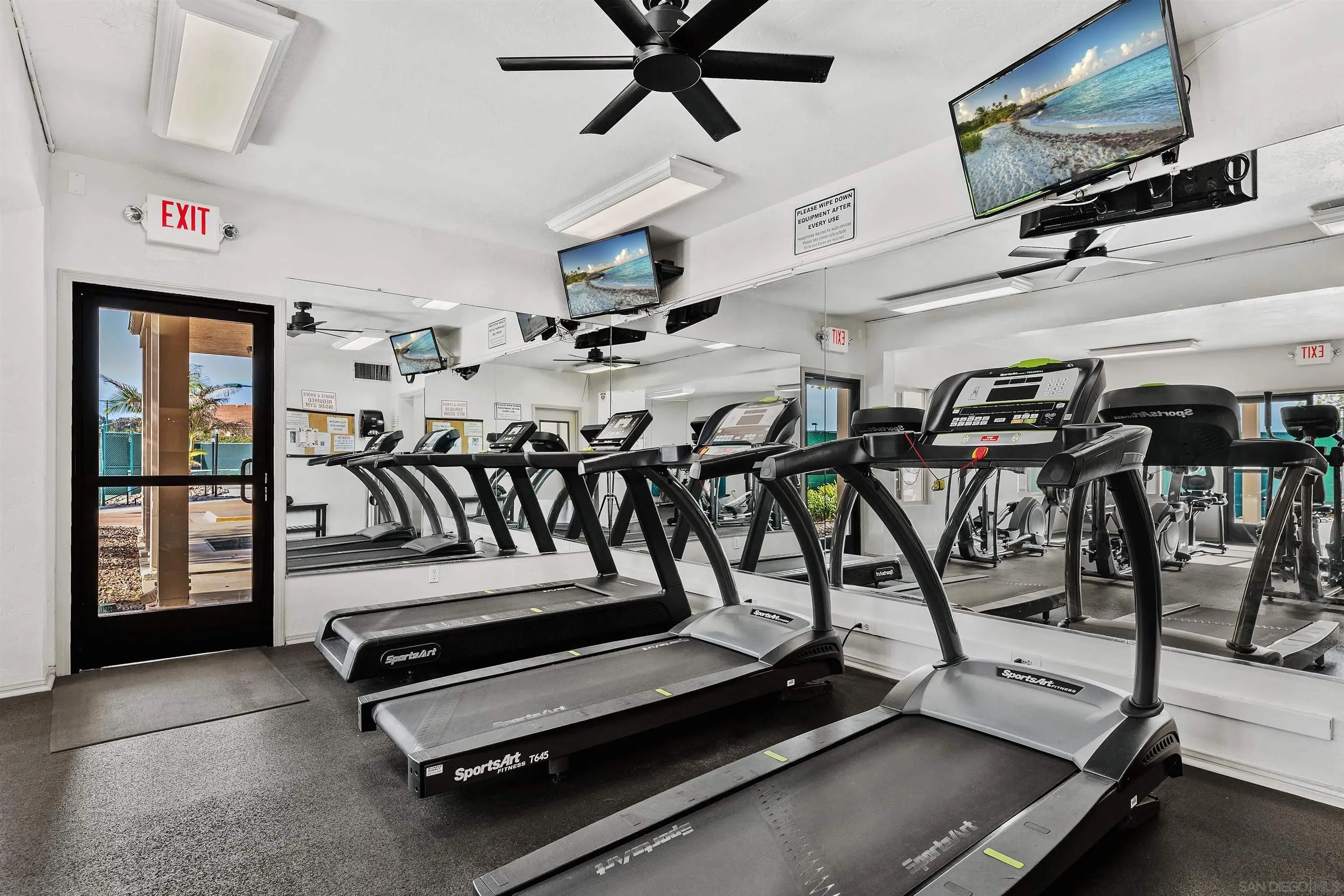 La Jolla, California 92037, United States, 3 Bedrooms Bedrooms, ,4 BathroomsBathrooms,Residential,Active,192191