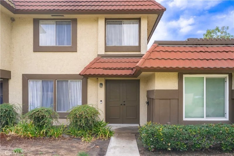 1419 N Greenhaven