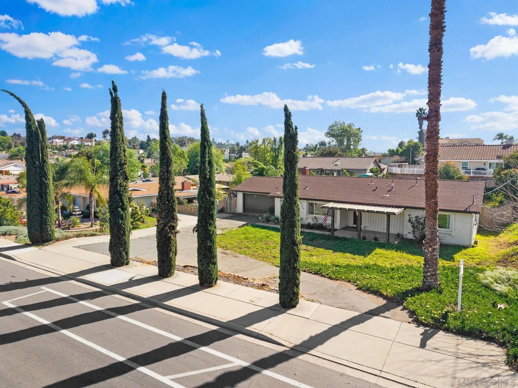 2025 W El Norte Pkwy