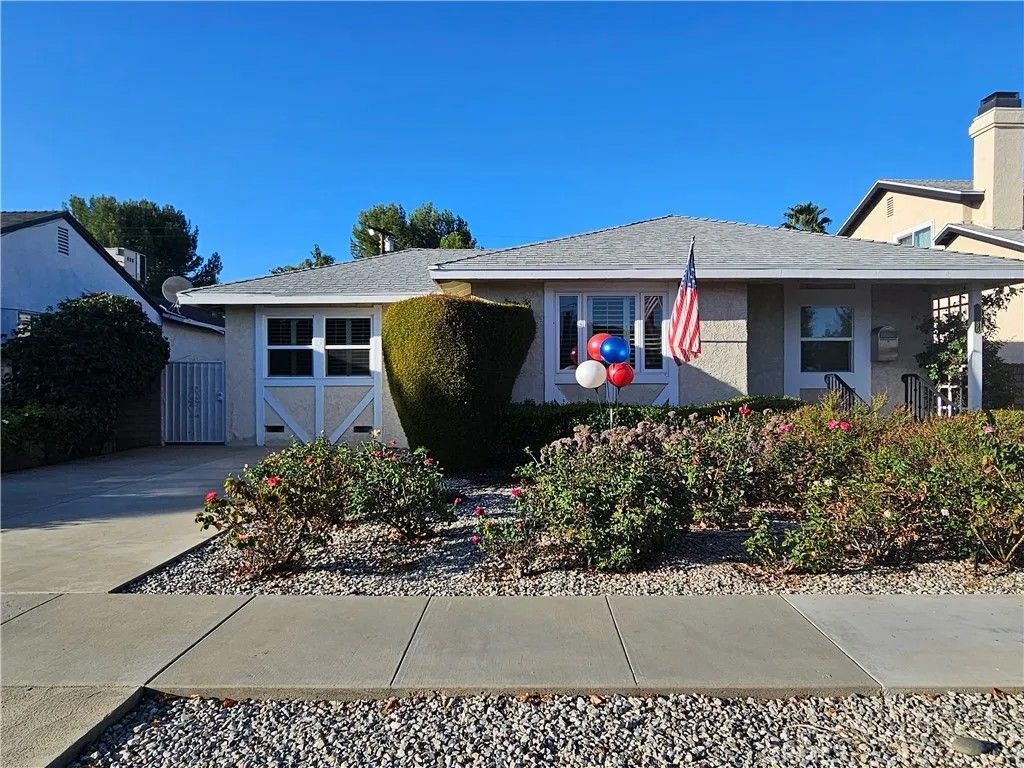 Photo of 17735 Bullock Street, Encino, CA 91316 (MLS # SR25235549)