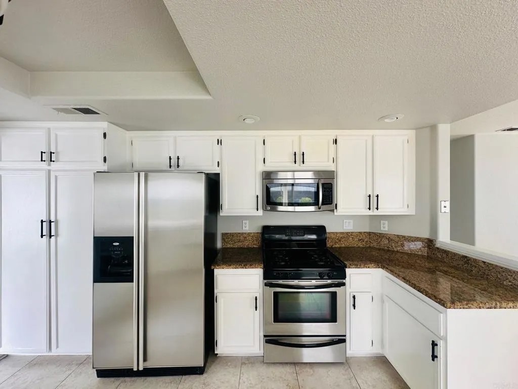 652 Montage Road