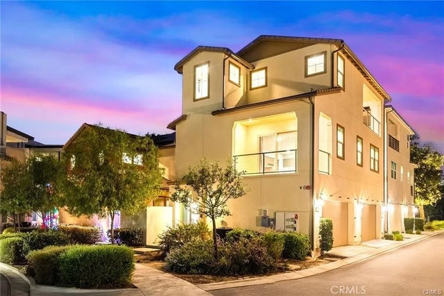 115 Frame, Irvine