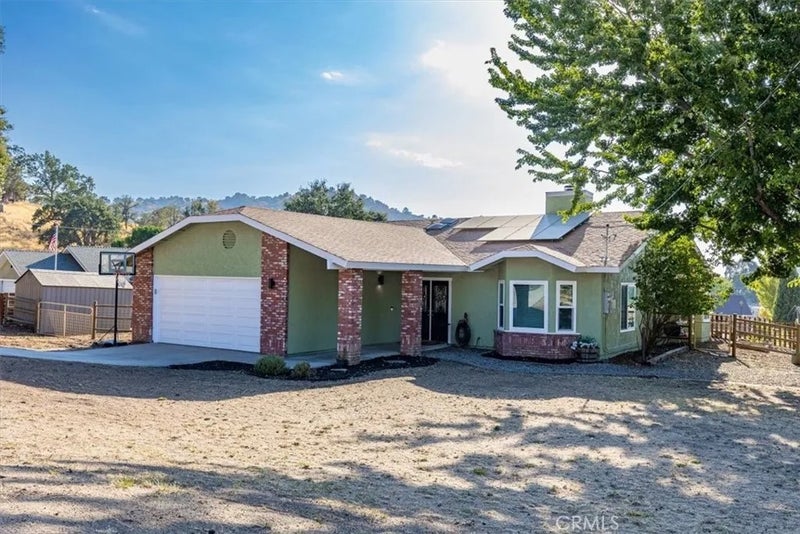 17741 Churchill