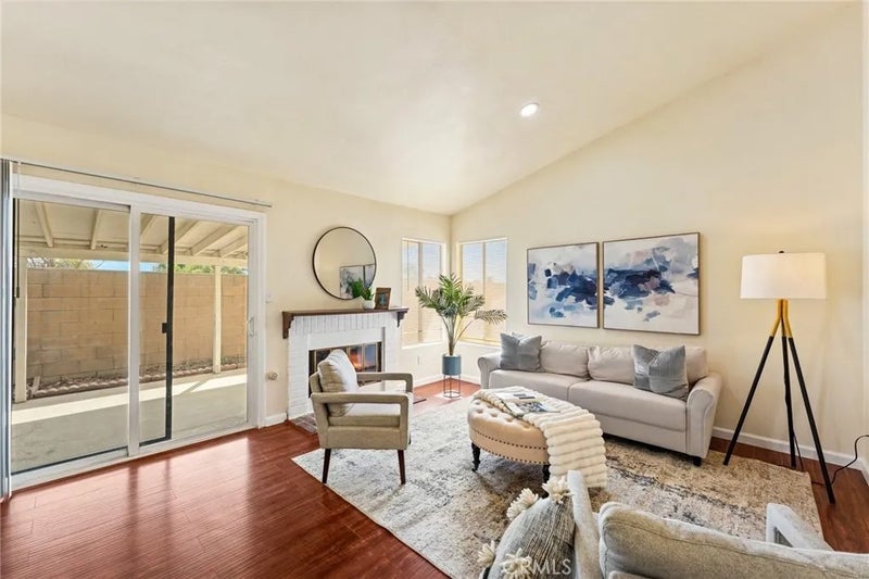 15797 Paine