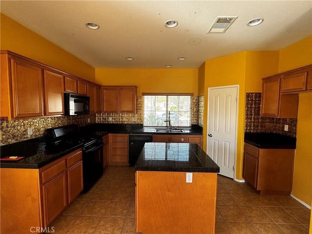 Photo of 64313 Pyrenees, Desert Hot Springs, CA 92240 (MLS # JT26045577)
