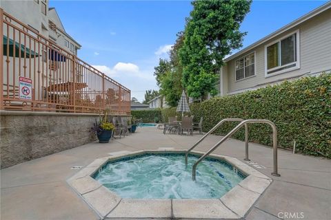 Tiny photo for 3913 N Virginia Road #107, Long Beach, CA 90807 (MLS # PW25249140)