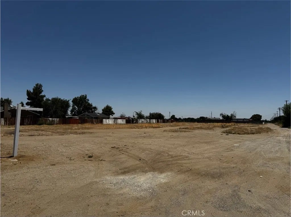 Photo of 0 Avenue Q5, Palmdale, CA 93550 (MLS # HD26143637)