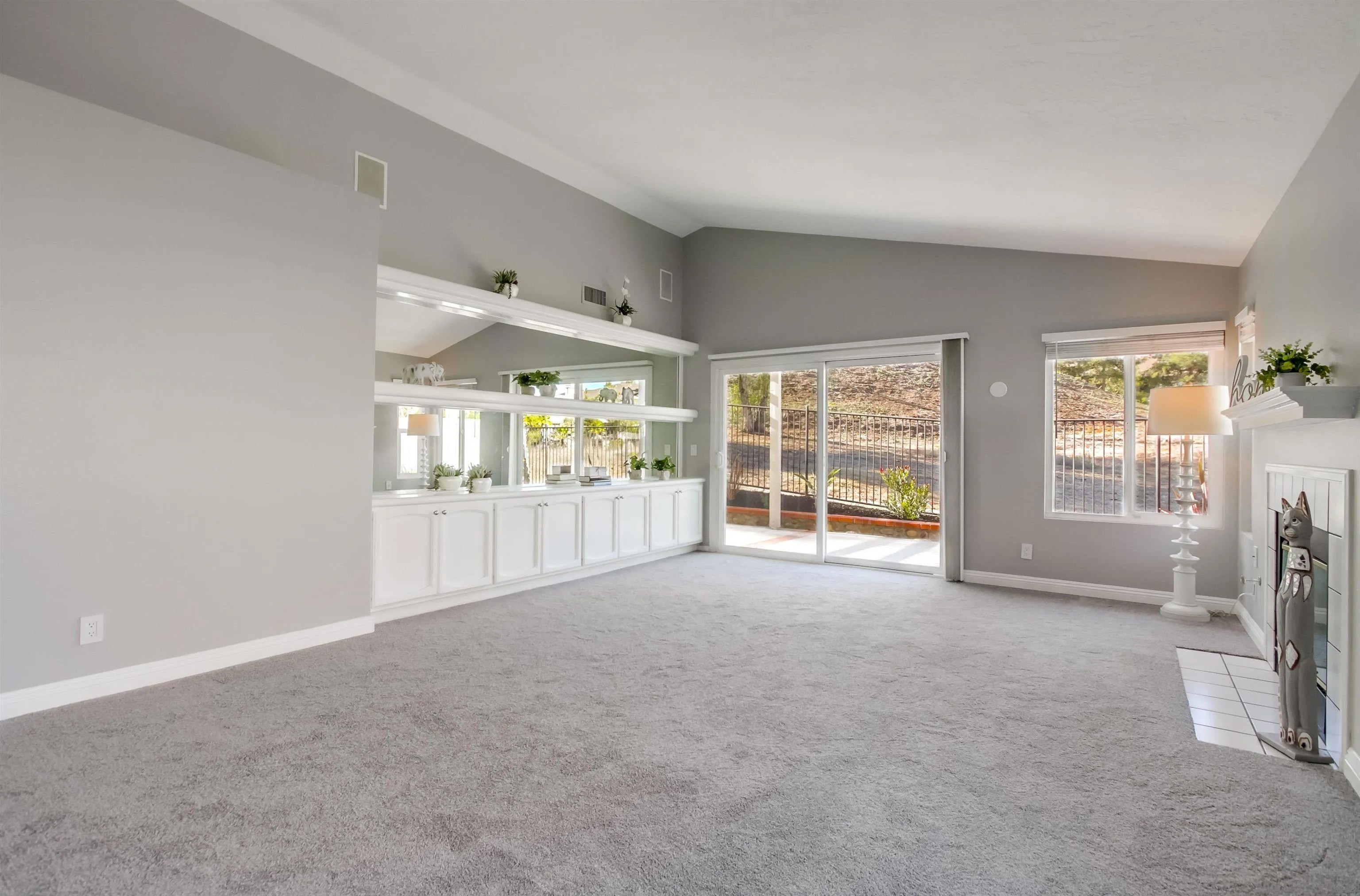 14150 Carmel Ridge Rd