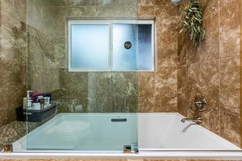 Tiny photo for 682 Ora Avo Lane, Vista, CA 92084 (MLS # NDP2510242)