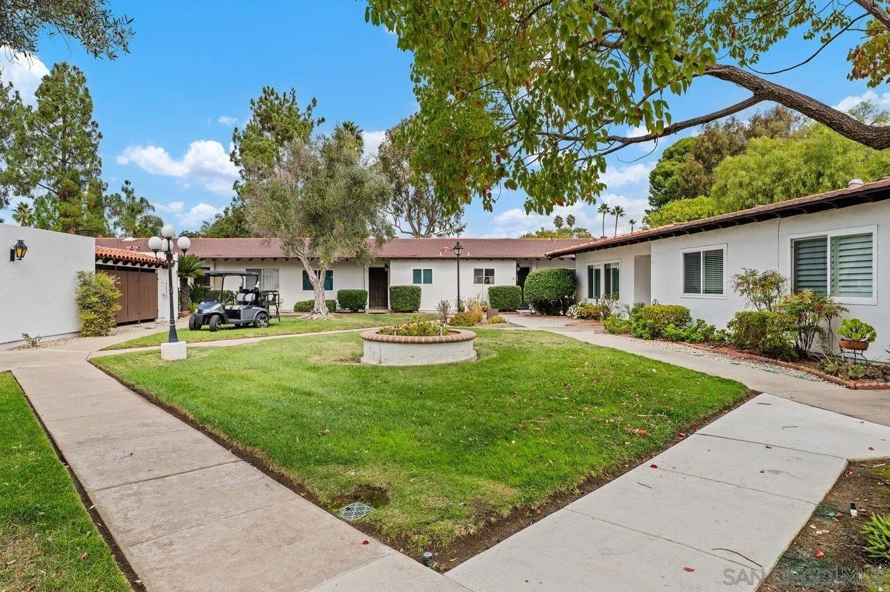 16533 Caminito Vecinos 52