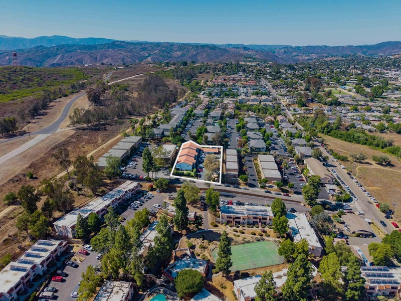 725 Alturas Lane