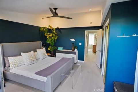 Tiny photo for 4426 W Kling Street, Burbank, CA 91505 (MLS # BB25239194)