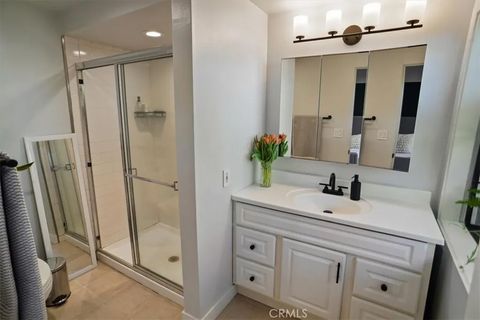 Tiny photo for 4426 W Kling Street, Burbank, CA 91505 (MLS # BB25239194)