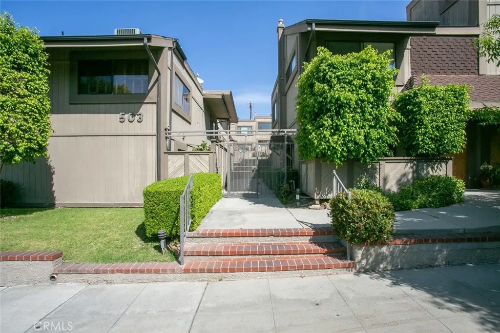 503 E Tujunga Avenue B