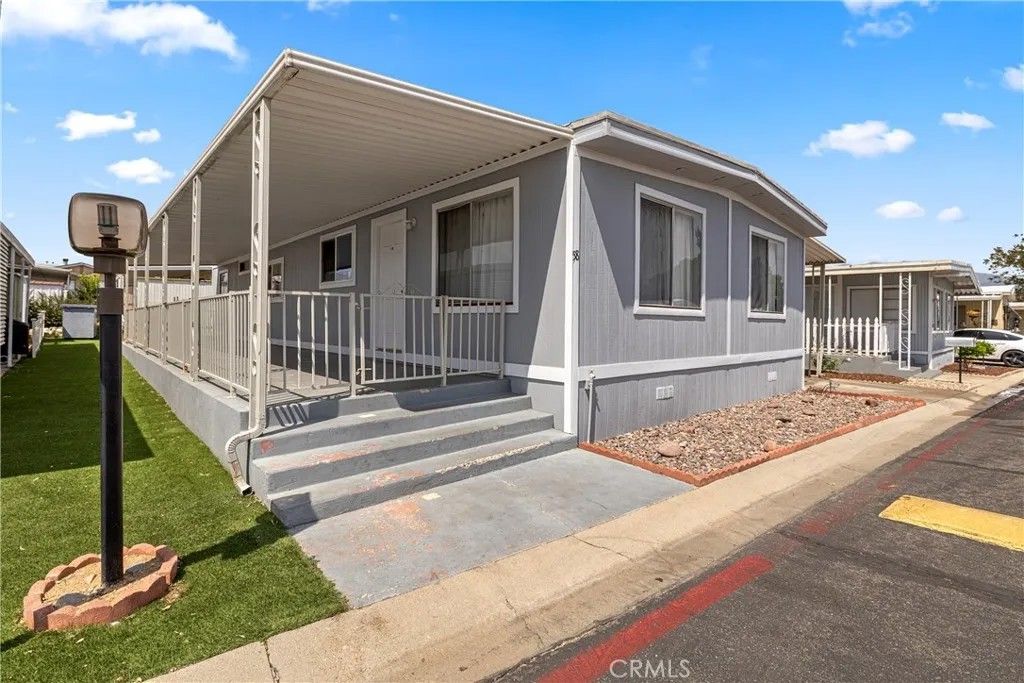 Photo of 31816 Avenue #58, Yucaipa, CA 92399 (MLS # CV26096519)