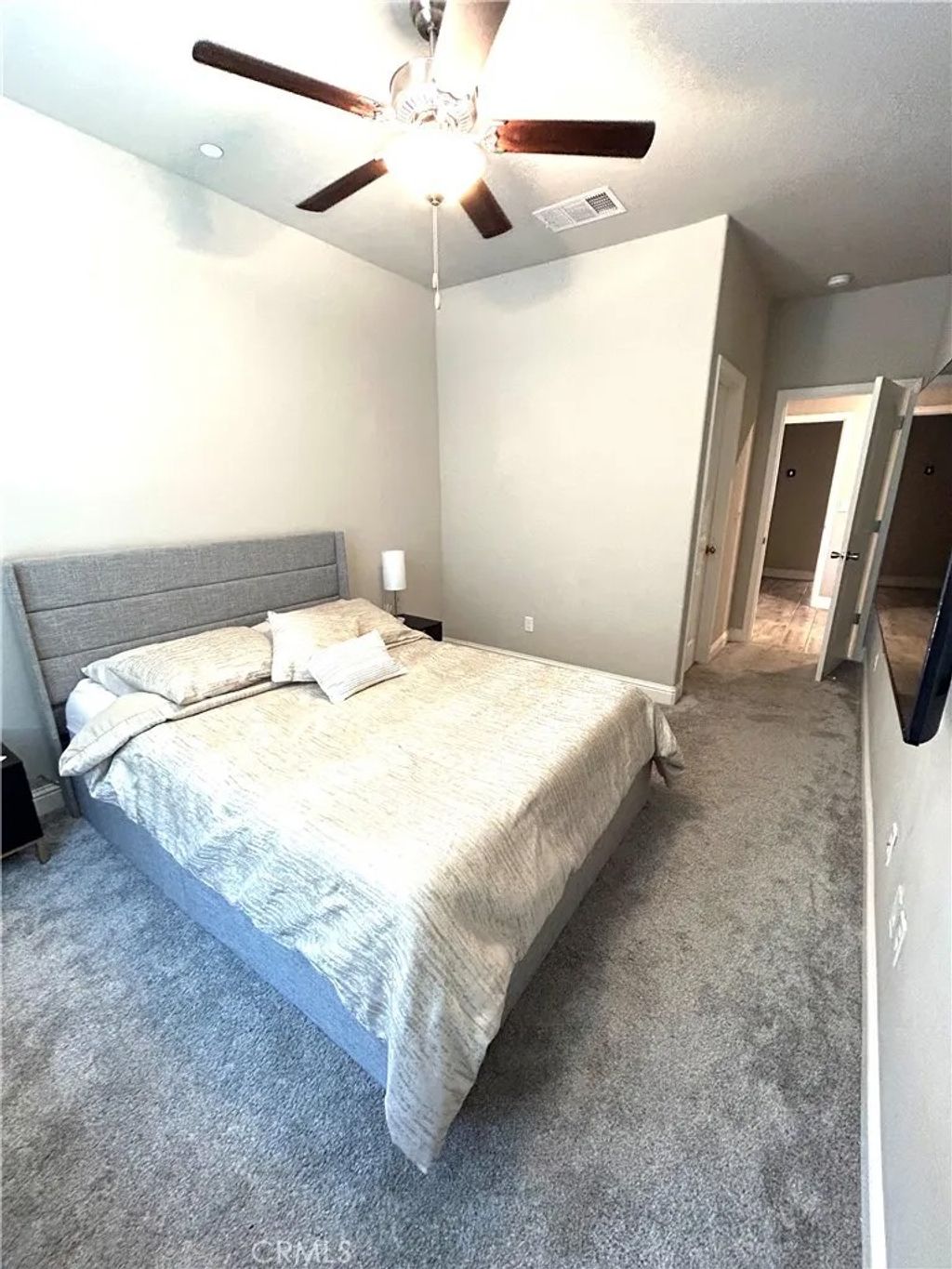 Photo of 6140 E Laurel Ave, Fresno, CA 93727 (MLS # TR26046873)